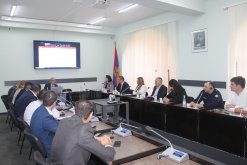 Seminar for Investigators of the RA Investigative Committee by Researcher-Experts of U.S. Center for Strategic Studies (NESA) (photos)